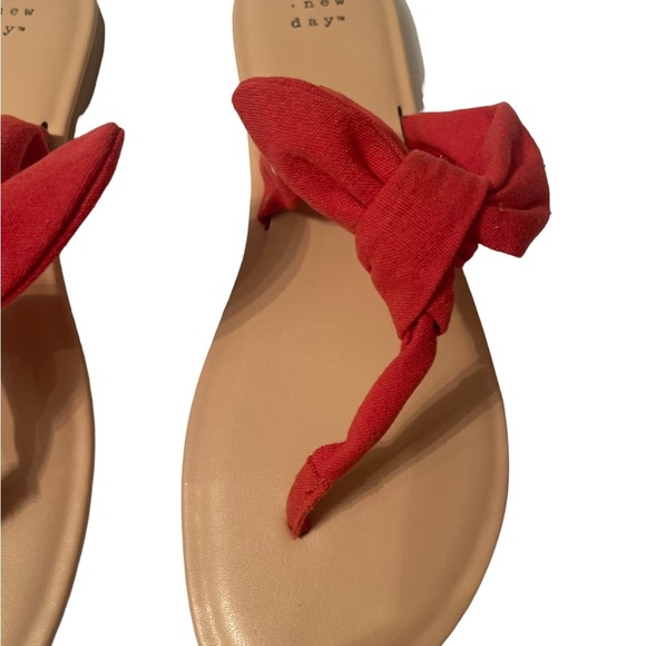 A New Day Red Sandals Size 8 1/2 NWOT - Picture 6 of 7